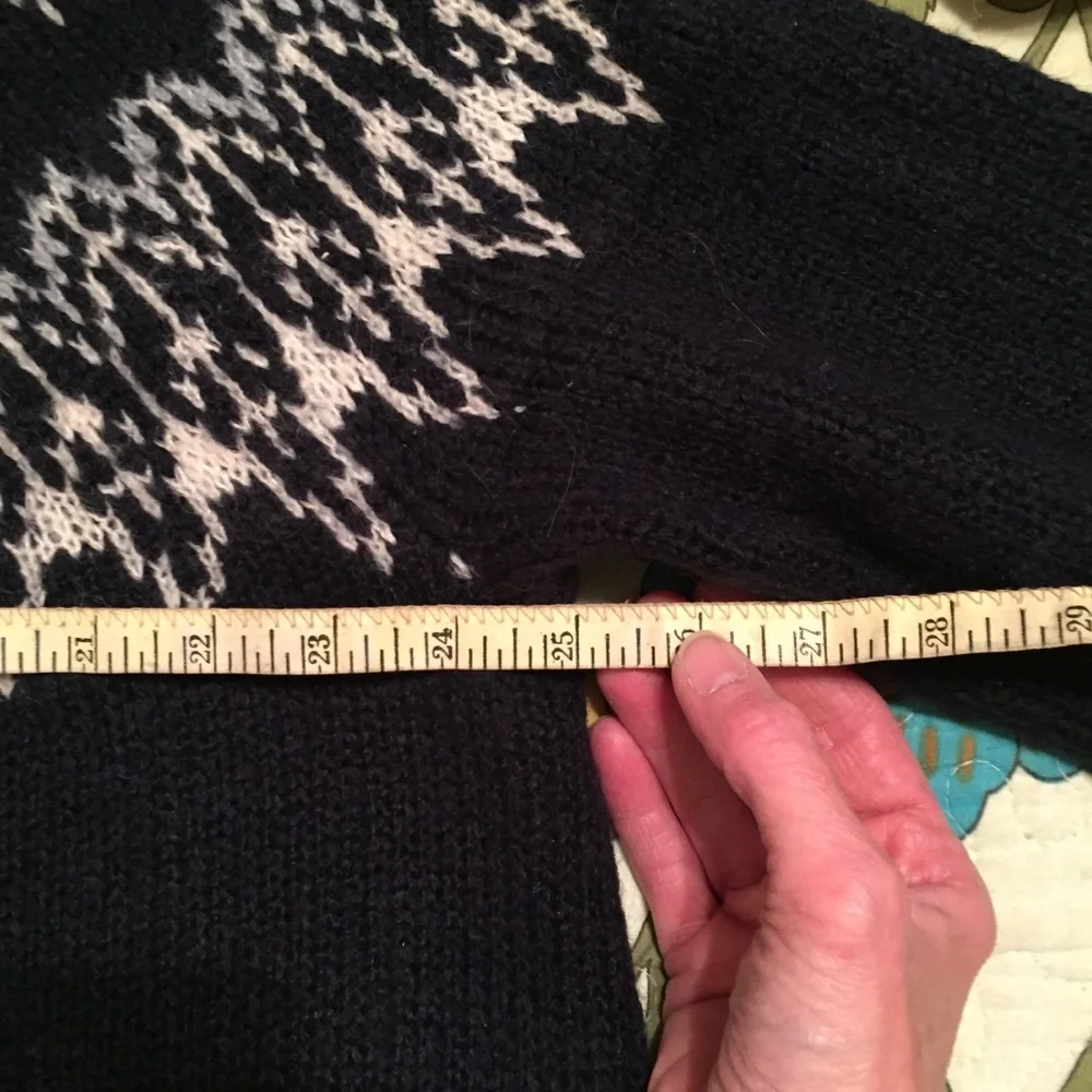 Navy Blue Fair Isle Sweater - Picture 4 of 7